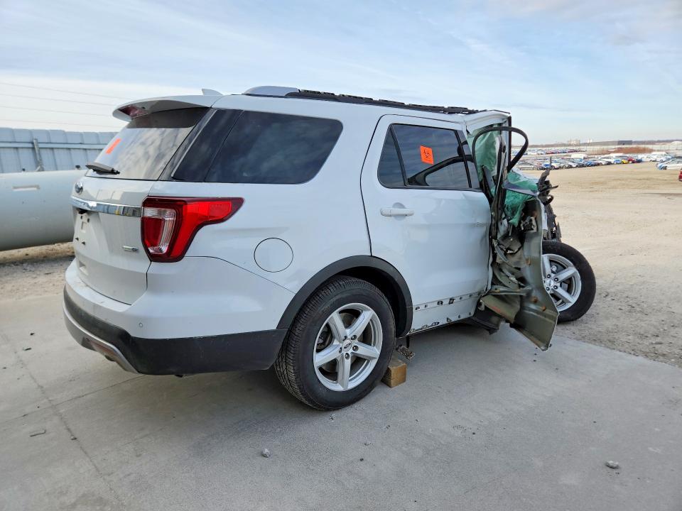 45584806 :رقم المزاد ، 1FM5K8D88GGA38071 vin ، 2016 Ford Explorer مزاد بيع