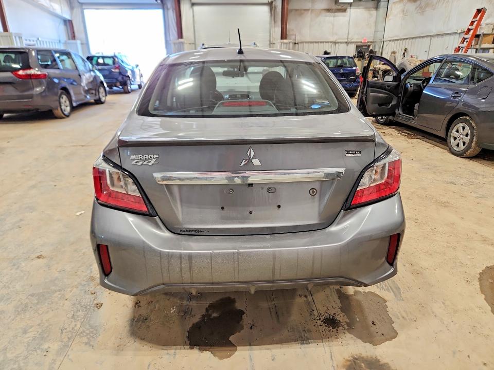 41822596 :رقم المزاد ، ML32FUFJ2NHF02408 vin ، 2022 Mitsubishi Mirage مزاد بيع