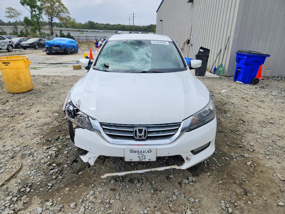47553836 :رقم المزاد ، 1HGCR2F53FA006543 vin ، 2015 Honda Accord مزاد بيع
