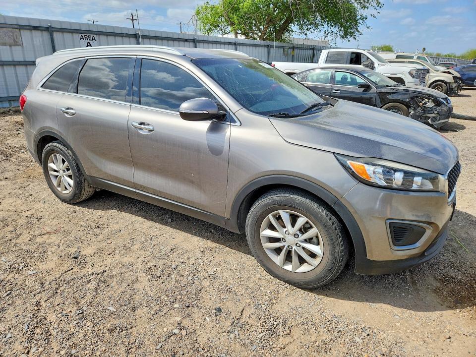 2016 Kia Sorento მანქანა იყიდება აუქციონზე, vin: 5XYPG4A36GG075994, აუქციონის ნომერი: 41612766