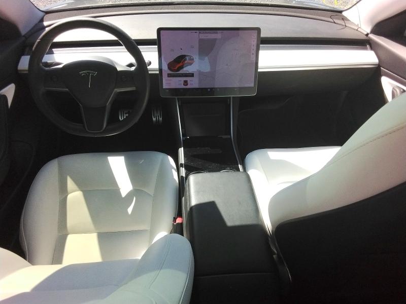 45751356 :رقم المزاد ، 5YJ3E1EB5LF600923 vin ، 2020 Tesla Model 3 مزاد بيع