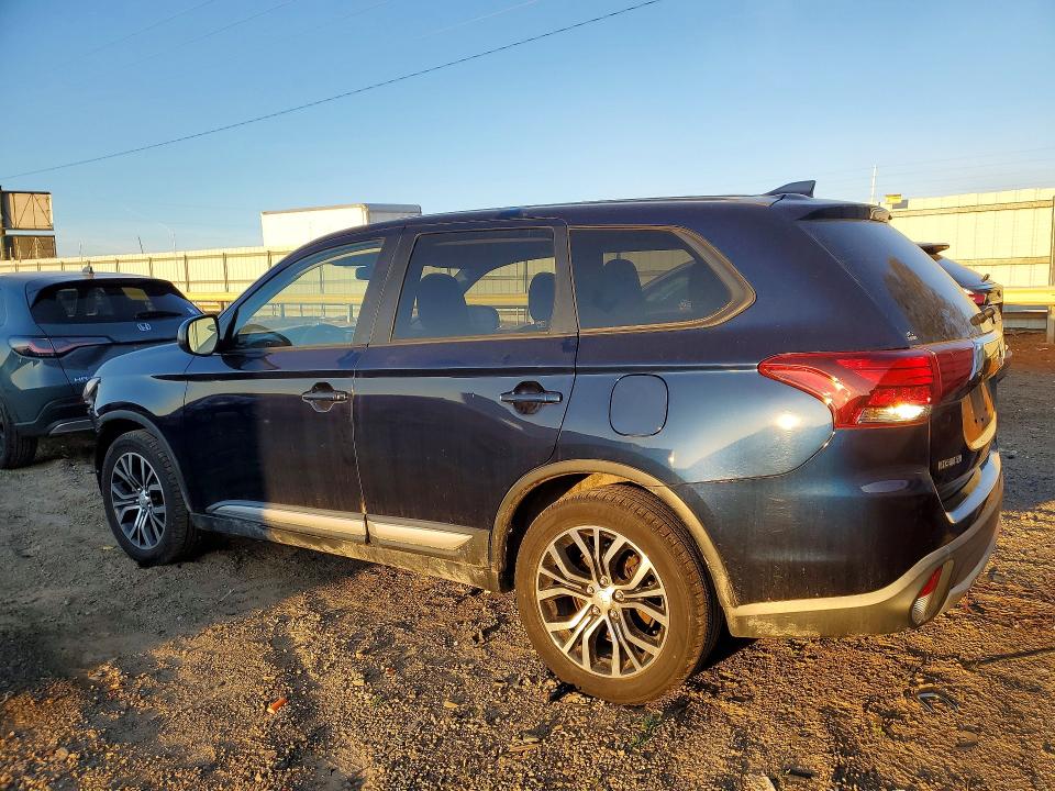 Продаж на аукціоні авто 2018 Mitsubishi Outlander, vin: JA4AZ2A36JZ003037, номер лоту: 46370106