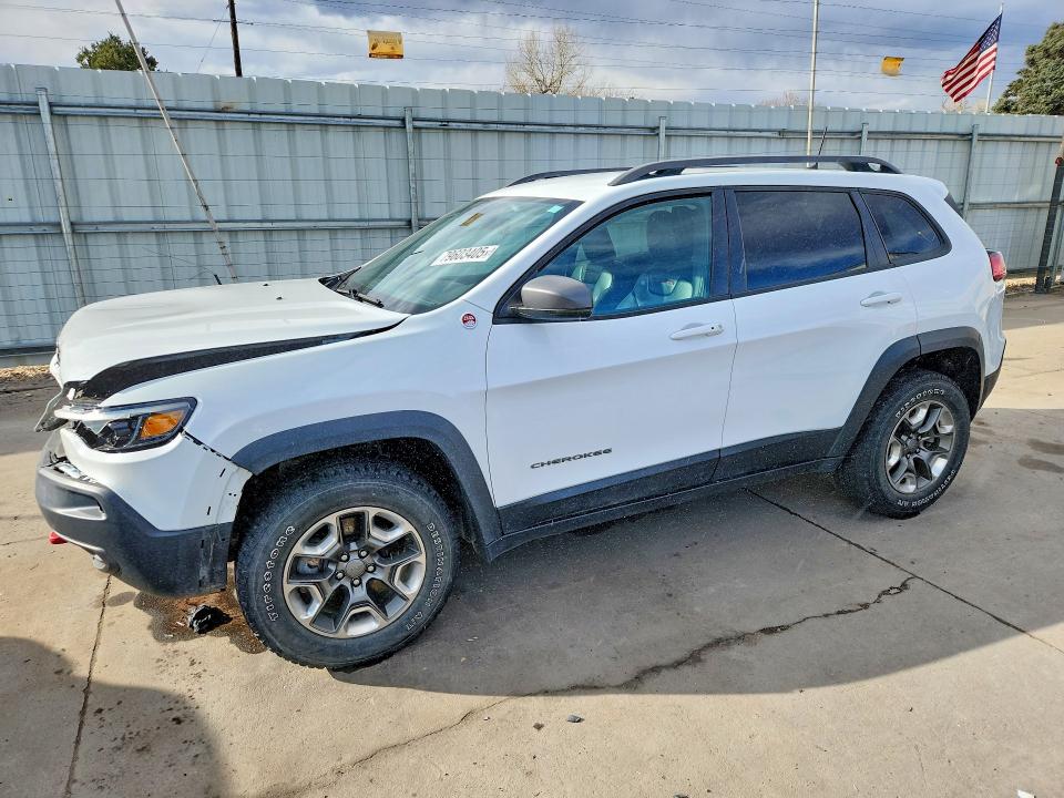 2019 Jeep Cherokee მანქანა იყიდება აუქციონზე, vin: 1C4PJMBX0KD397542, აუქციონის ნომერი: 79603405