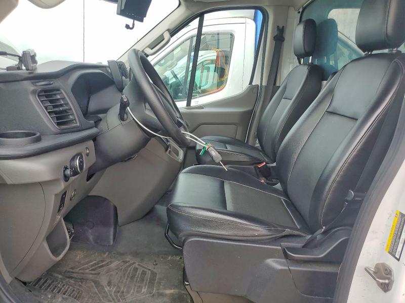 46996936 :رقم المزاد ، 1FDBW5Z80NKA01721 vin ، 2022 Ford Transit مزاد بيع