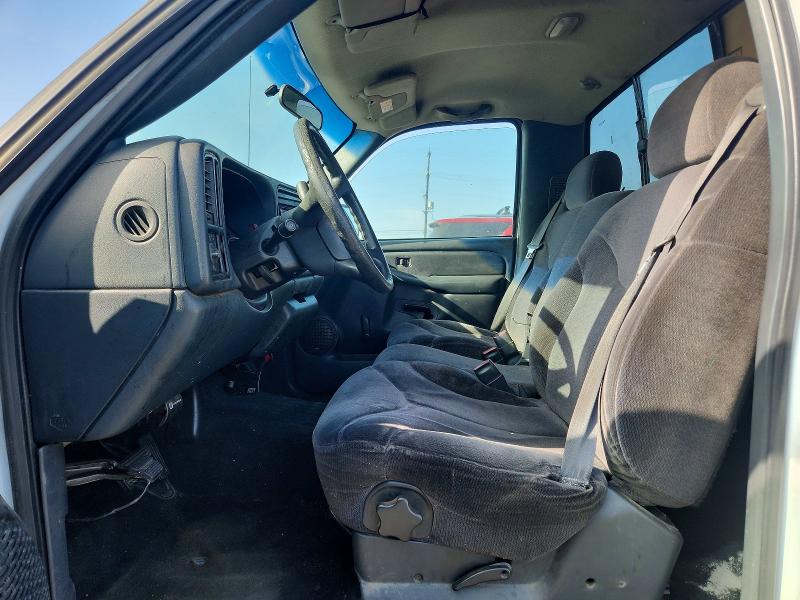 46730396 :رقم المزاد ، 1GTEC14V3YE255040 vin ، 2000 Gmc New Sierra مزاد بيع