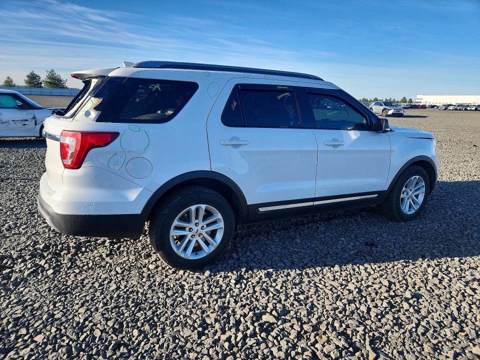 Продажа на аукционе авто 2017 Ford Explorer, vin: 1FM5K7D87HGD53987, номер лота: 46879176