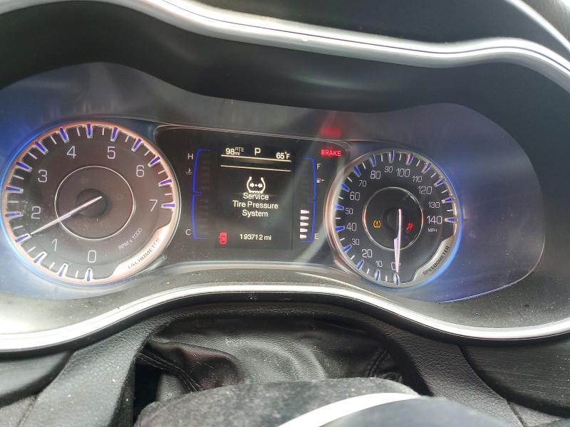 47316756 :رقم المزاد ، 1C3CCCAB8FN552965 vin ، 2015 Chrysler 200 مزاد بيع