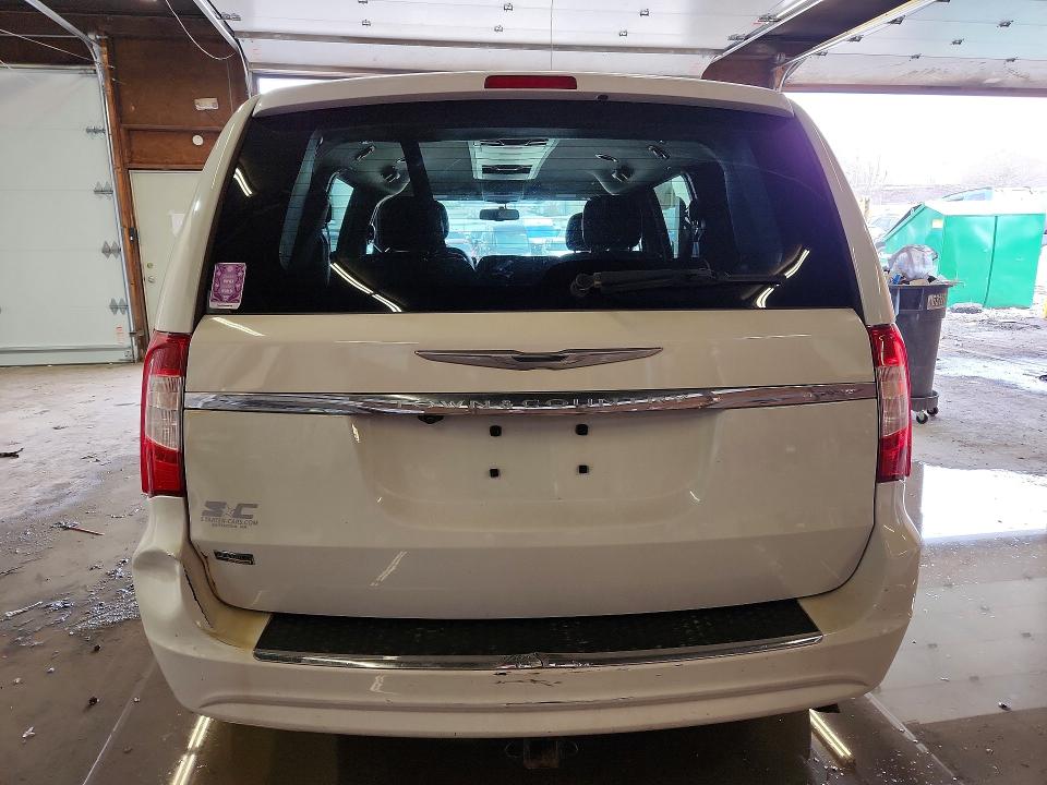 2016 Chrysler Town & Country მანქანა იყიდება აუქციონზე, vin: 2C4RC1BG6GR301712, აუქციონის ნომერი: 47016386