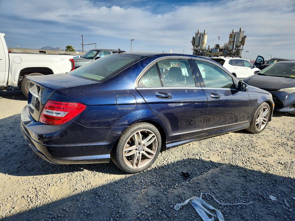 Aukcja sprzedaży 2014 Mercedes-benz C, vin: WDDGF4HB5ER302662, numer aukcji: 41656036