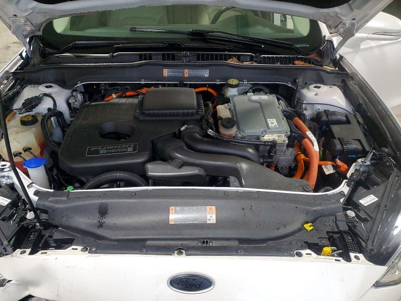 47720666 :رقم المزاد ، 3FA6P0PU1HR376769 vin ، 2017 Ford Fusion مزاد بيع