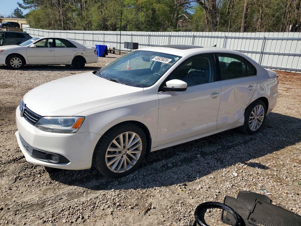 2012 Volkswagen Jetta მანქანა იყიდება აუქციონზე, vin: 3VWLP7AJ5CM320339, აუქციონის ნომერი: 45929026