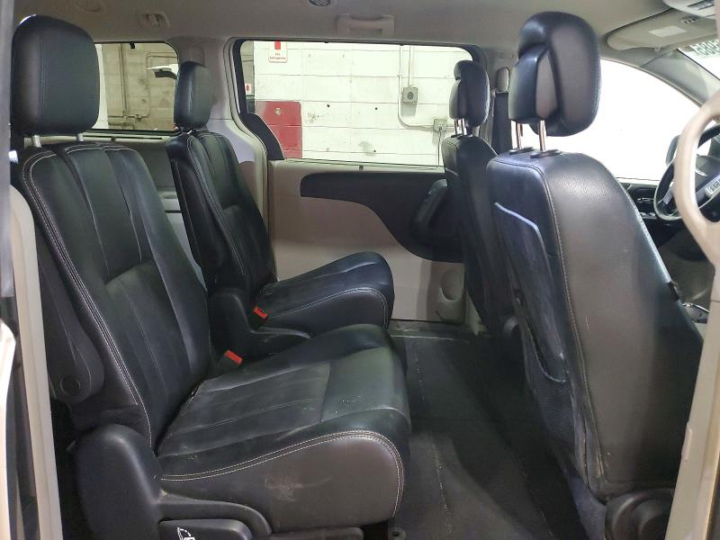Auction sale of the 2015 Chrysler Town & Country, vin: 2C4RC1BG2FR699516, lot number: 79486985