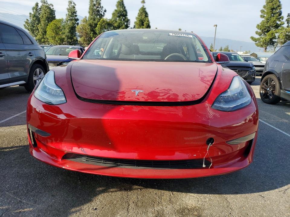 2020 Tesla Model 3 მანქანა იყიდება აუქციონზე, vin: 5YJ3E1EA8LF799246, აუქციონის ნომერი: 79554115