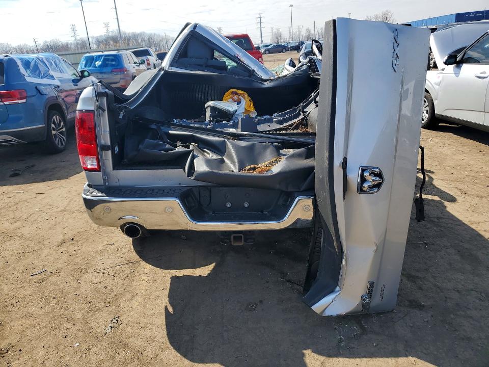 Продаж на аукціоні авто 2018 Ram 1500, vin: 3C6RR7LT5JG227779, номер лоту: 46584496