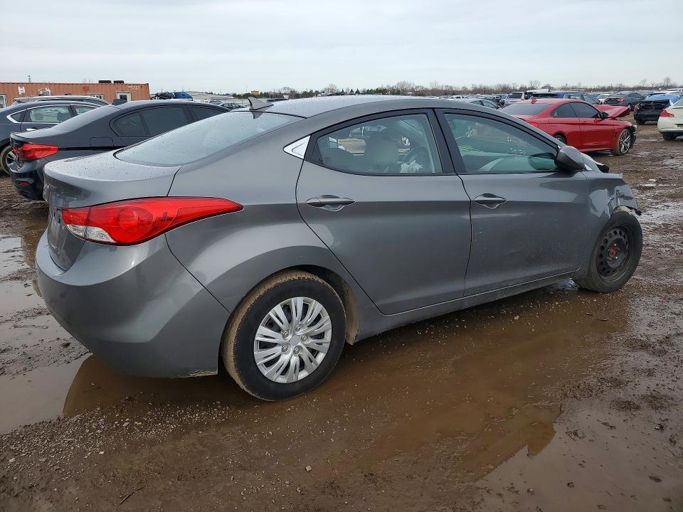 41667216 :رقم المزاد ، 5NPDH4AE8DH226890 vin ، 2013 Hyundai Elantra مزاد بيع