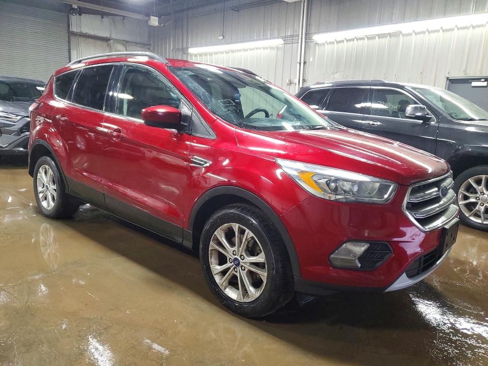 Продаж на аукціоні авто 2017 Ford Escape, vin: 1FMCU0GDXHUD37186, номер лоту: 79202135