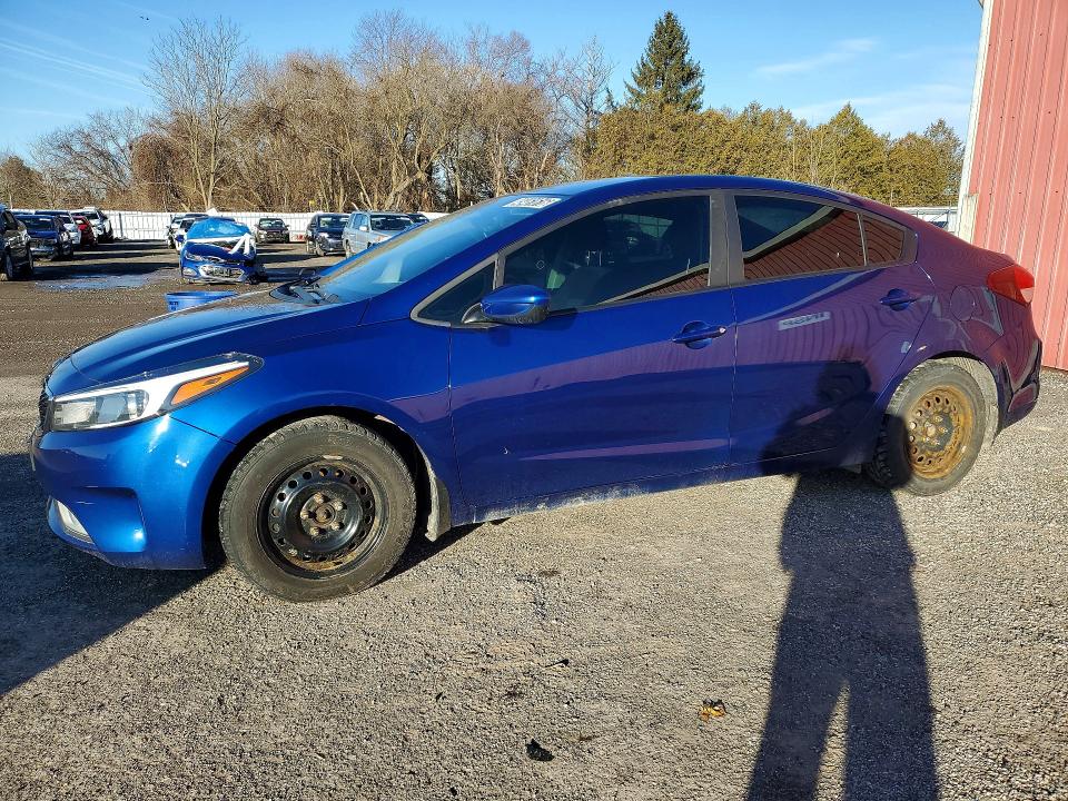 Продажа на аукционе авто 2017 Kia Forte, vin: 3KPFL4A71HE135267, номер лота: 45461616