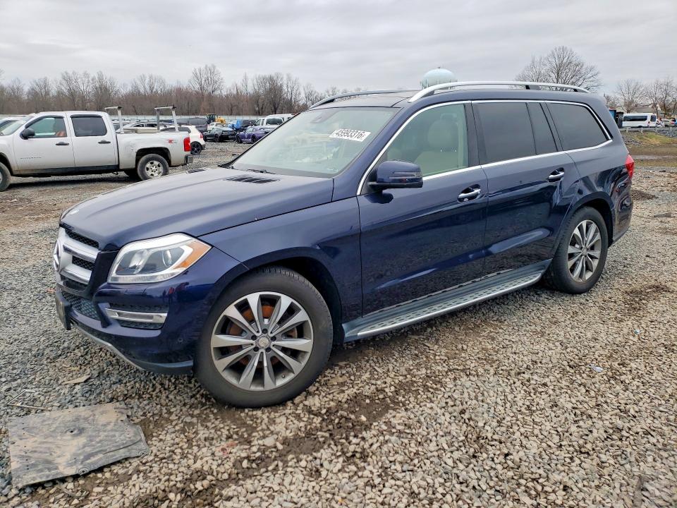 45993316 :رقم المزاد ، 4JGDF2EE0FA559322 vin ، 2015 Mercedes-benz Gl مزاد بيع