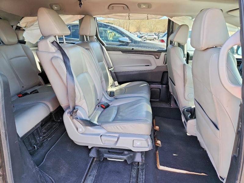 Продаж на аукціоні авто 2018 Honda Odyssey, vin: 5FNRL6H78JB022141, номер лоту: 47749186