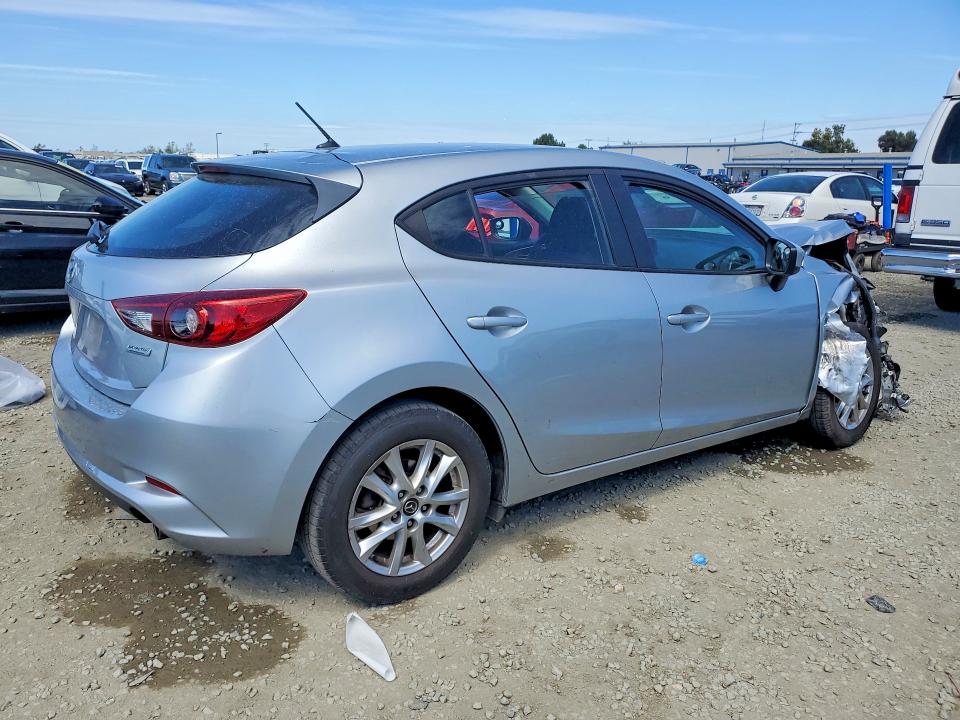 41845116 :رقم المزاد ، 3MZBN1K77JM208818 vin ، 2018 Mazda 3 مزاد بيع
