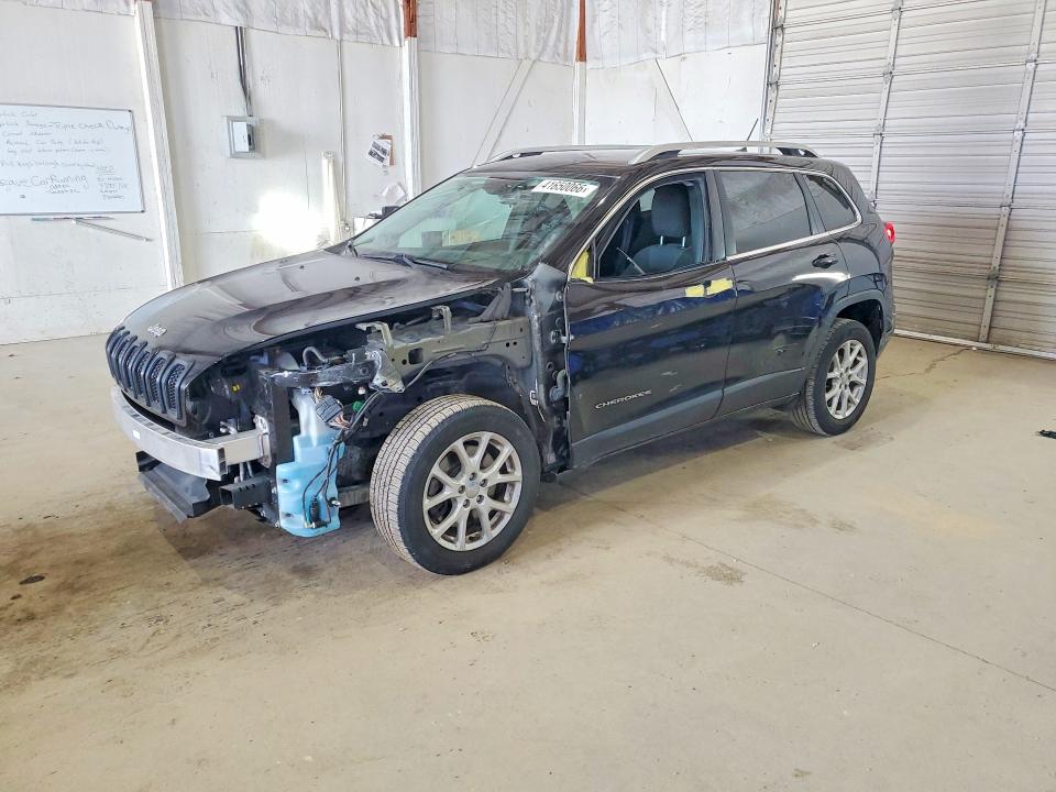 2017 Jeep Cherokee მანქანა იყიდება აუქციონზე, vin: 1C4PJLCB6HW667576, აუქციონის ნომერი: 41650066