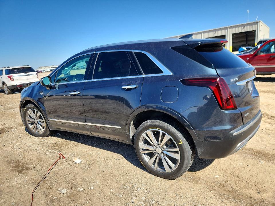 45659646 :رقم المزاد ، 1GYKNDRS9MZ137519 vin ، 2021 Cadillac Xt5 مزاد بيع