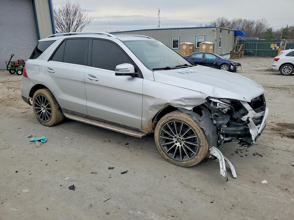 46977776 :رقم المزاد ، 4JGDA5HBXHA964222 vin ، 2017 Mercedes-benz Gle مزاد بيع