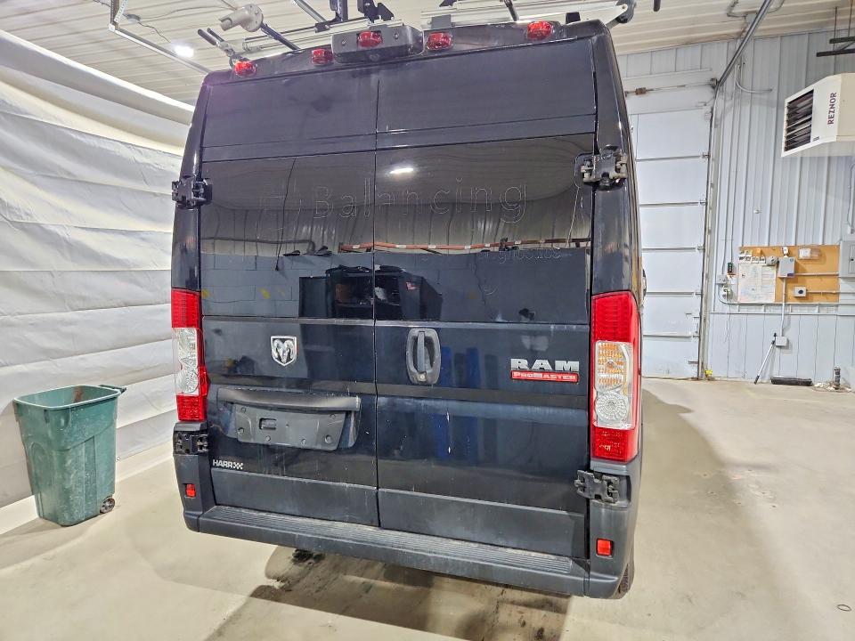 Продаж на аукціоні авто 2021 Ram Promaster 2500, vin: 3C6LRVDG7ME518215, номер лоту: 46667826