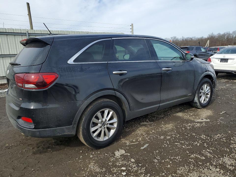 2019 Kia Sorento მანქანა იყიდება აუქციონზე, vin: 5XYPGDA36KG456026, აუქციონის ნომერი: 79477125