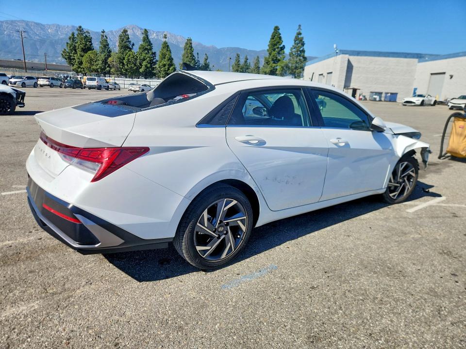 46433506 :رقم المزاد ، KMHLS4DG2SU856283 vin ، 2025 Hyundai Elantra مزاد بيع