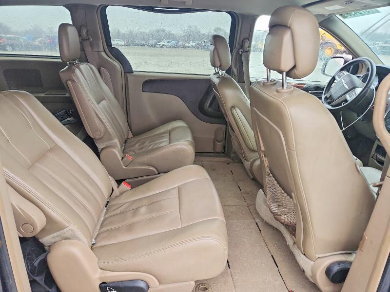 2014 Chrysler Town & Country მანქანა იყიდება აუქციონზე, vin: 2C4RC1BGXER396000, აუქციონის ნომერი: 79784985