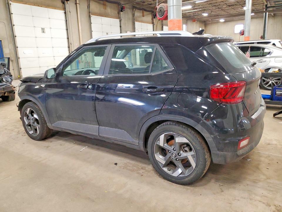 Продажа на аукционе авто 2022 Hyundai Venue, vin: KMHRC8A34NU132115, номер лота: 41667416