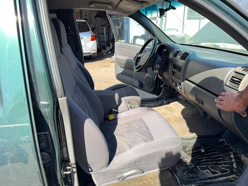 47915226 :رقم المزاد ، 1GCDT136548143905 vin ، 2004 Chev Colorado مزاد بيع