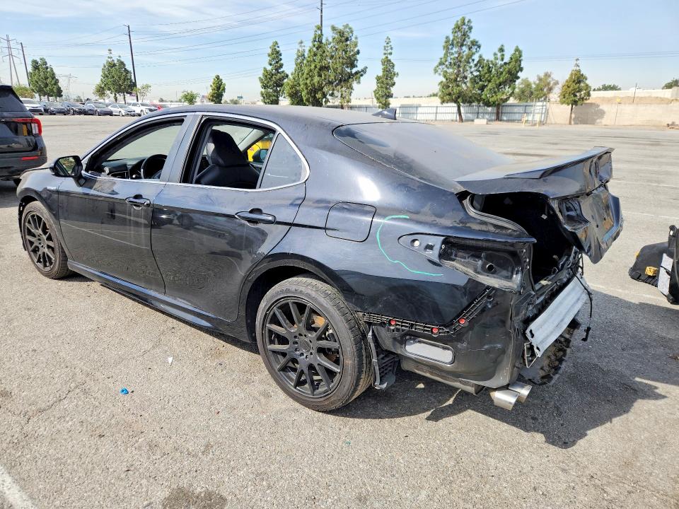 47422316 :رقم المزاد ، 4T1G31AK7MU028867 vin ، 2021 Toyota Camry Hybrid مزاد بيع