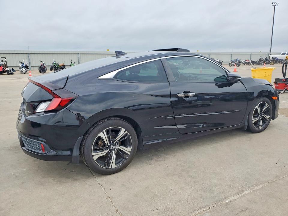 Продаж на аукціоні авто 2018 Honda Civic, vin: 2HGFC3B97JH351775, номер лоту: 45696026
