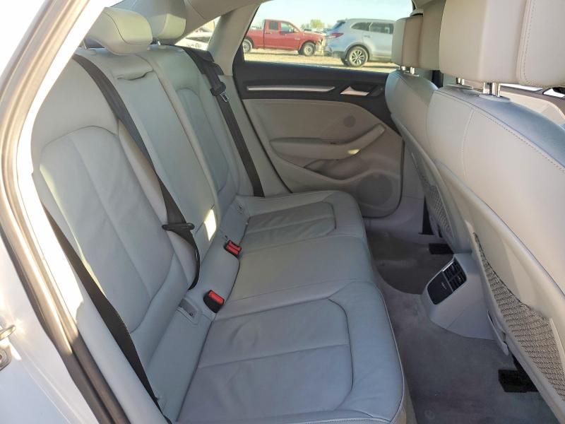 2015 Audi A3 მანქანა იყიდება აუქციონზე, vin: WAUACGFF4F1084131, აუქციონის ნომერი: 45942156