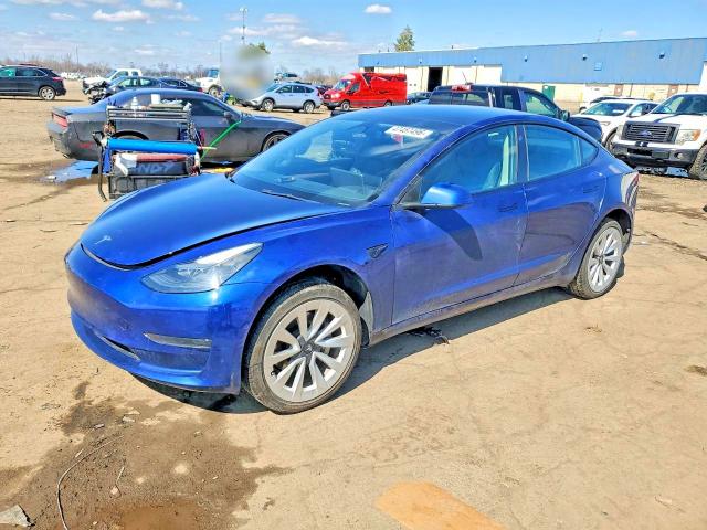 2022 Tesla Model 3 მანქანა იყიდება აუქციონზე, vin: 5YJ3E1EA8NF369865, აუქციონის ნომერი: 47457496