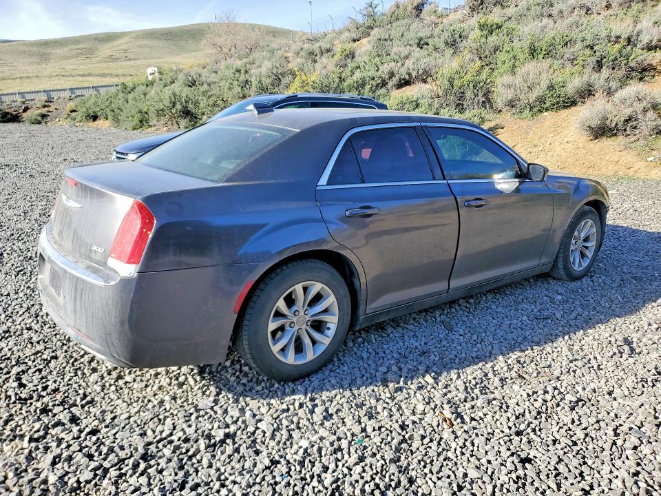 Продажа на аукционе авто 2016 Chrysler 300, vin: 2C3CCAAGXGH142100, номер лота: 47468716