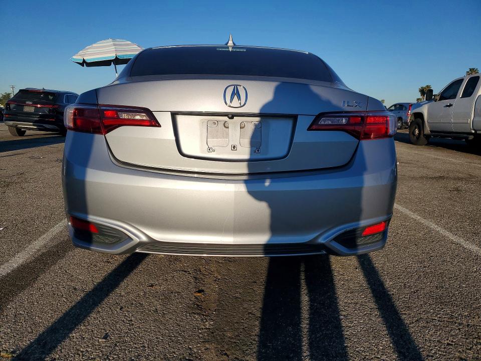 46905156 :رقم المزاد ، 19UDE2F75GA003985 vin ، 2016 Acura Ilx مزاد بيع