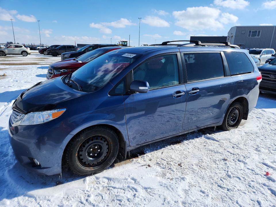 Aukcja sprzedaży 2013 Toyota Sienna, vin: 5TDDK3DC2DS061984, numer aukcji: 47533646