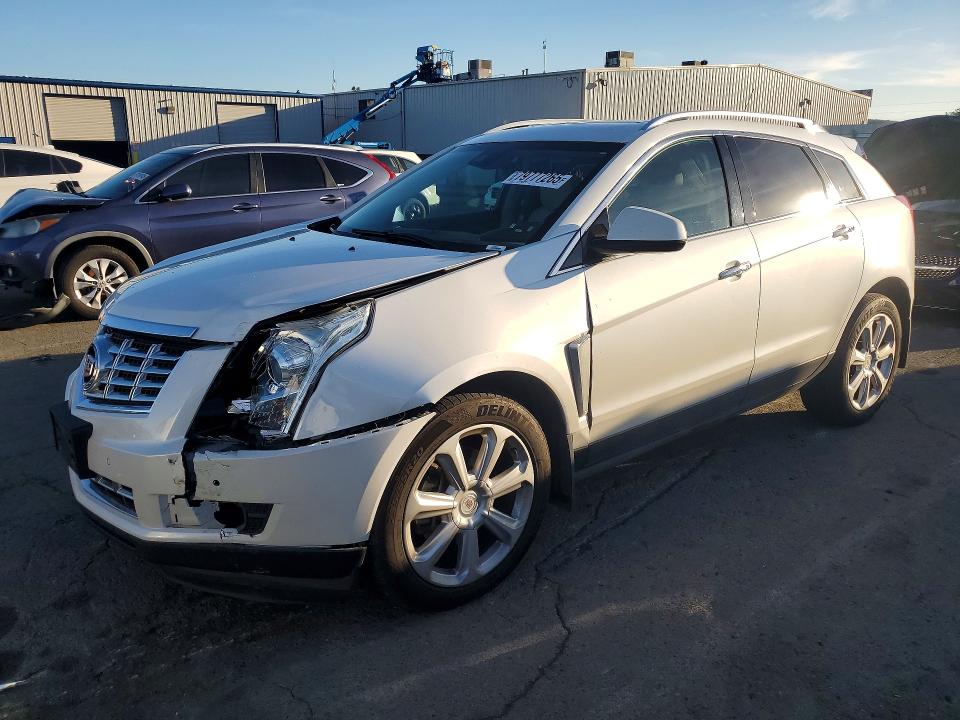 2016 Cadillac Srx მანქანა იყიდება აუქციონზე, vin: 3GYFNDE33GS500348, აუქციონის ნომერი: 79777265
