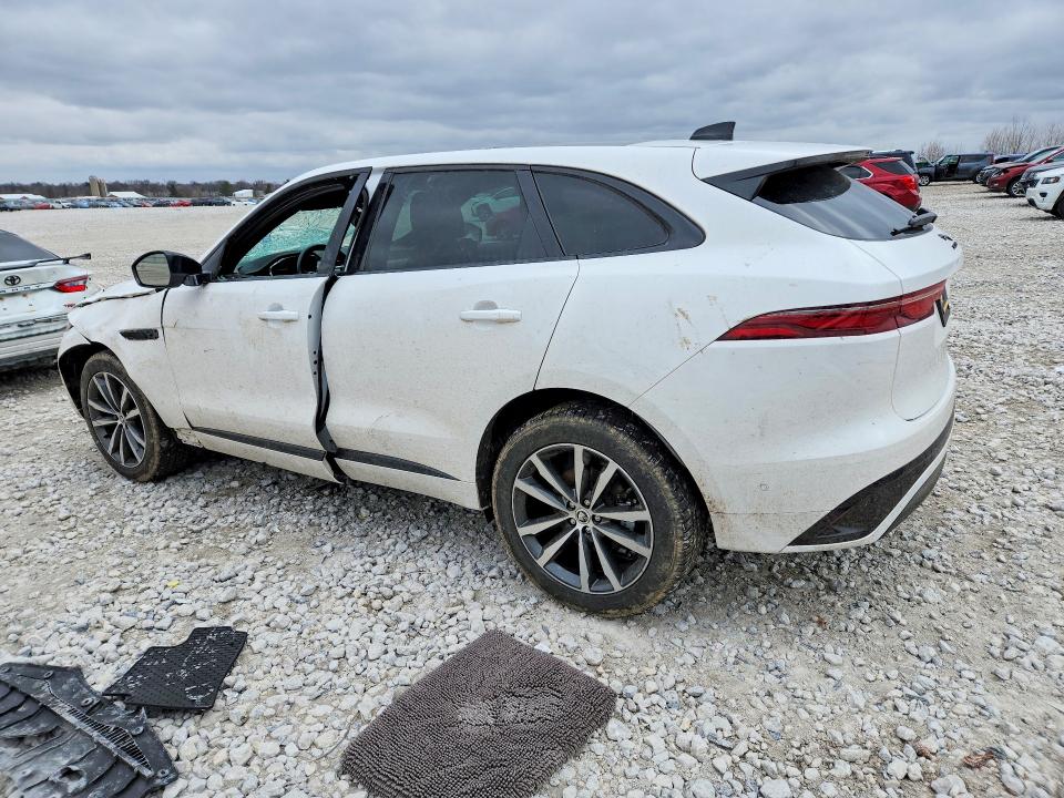 2024 Jaguar F-pace მანქანა იყიდება აუქციონზე, vin: SADCT2EX1RA736334, აუქციონის ნომერი: 46512346