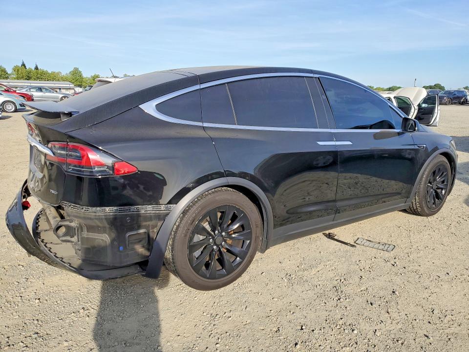 Продаж на аукціоні авто 2018 Tesla Model X, vin: 5YJXCDE23JF141381, номер лоту: 46955226