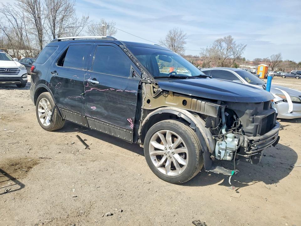 47096656 :رقم المزاد ، 1FM5K8F82DGC22964 vin ، 2013 Ford Explorer مزاد بيع