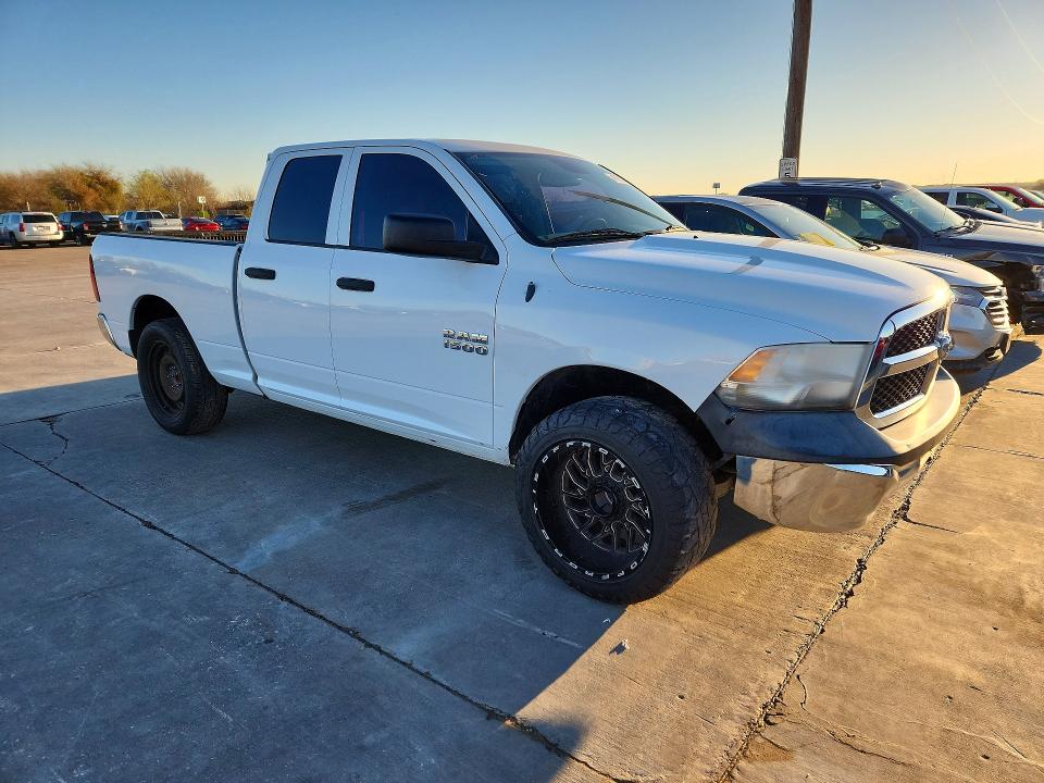 45672206 :رقم المزاد ، 1C6RR6FG2JS208012 vin ، 2018 Ram Trucks 1500 مزاد بيع