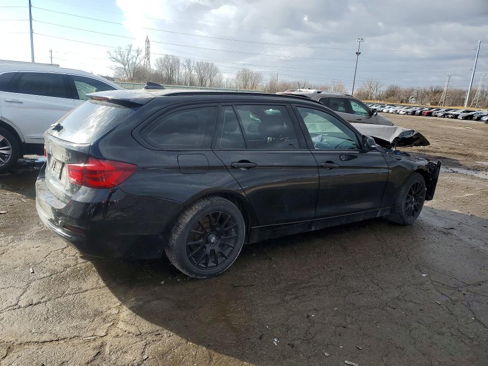 2018 Bmw 330 მანქანა იყიდება აუქციონზე, vin: WBA8K3C57JA024021, აუქციონის ნომერი: 45733556