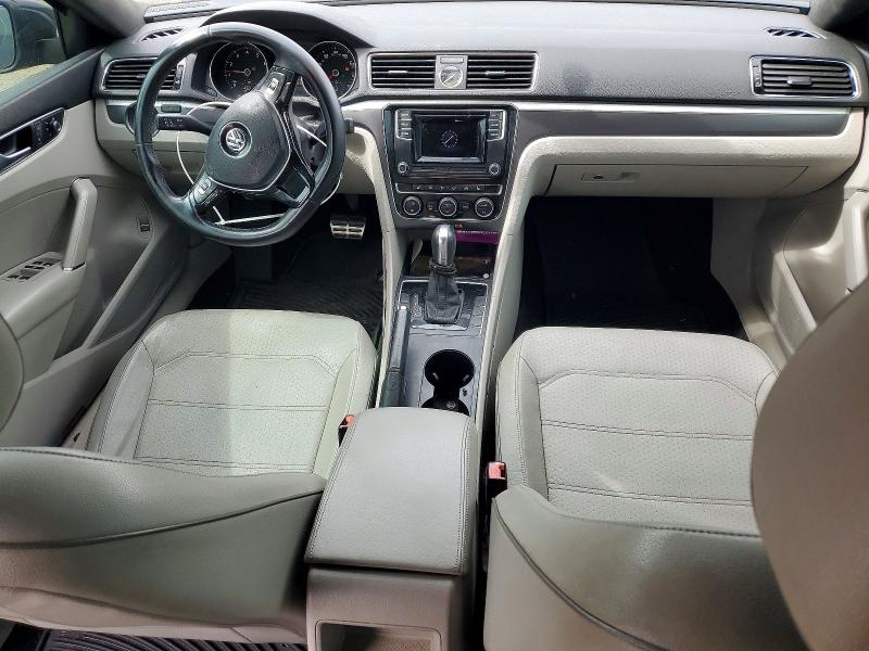 47670216 :رقم المزاد ، 1VWAT7A36GC061016 vin ، 2016 Volkswagen Passat مزاد بيع
