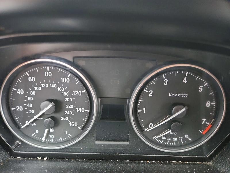 48085176 :رقم المزاد ، WBAPH7G59BNM56471 vin ، 2011 Bmw 328 مزاد بيع