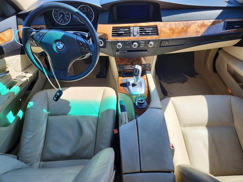 47445986 :رقم المزاد ، WBANU5C53AC460135 vin ، 2010 Bmw 528 مزاد بيع
