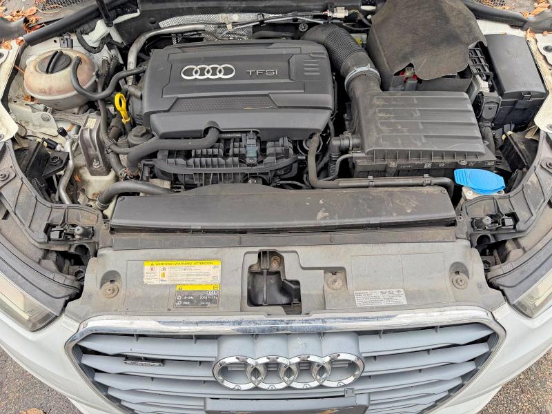 2015 Audi A3 მანქანა იყიდება აუქციონზე, vin: WAUEFGFF2F1131424, აუქციონის ნომერი: 45692816
